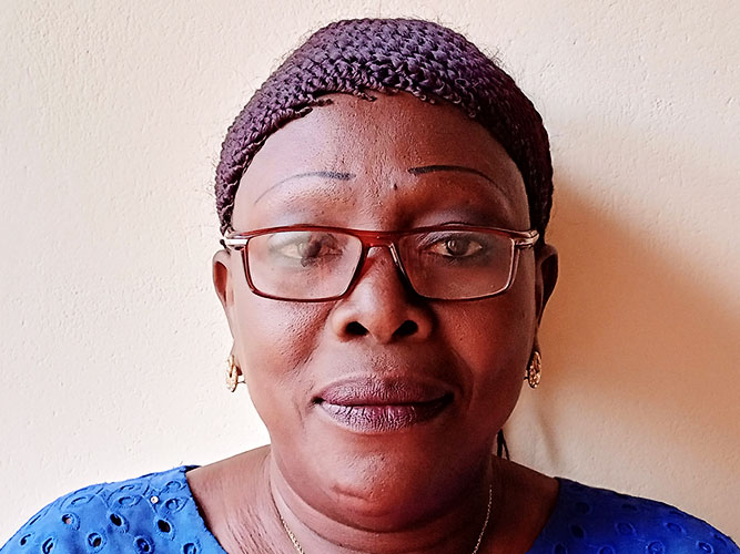 Adèle KONGONGO Chef de Service Secrétariat Commun